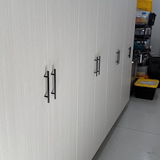 Star-ID-Custom-Garage-Cabinets 2